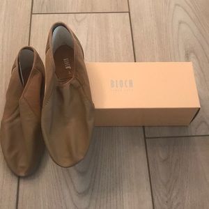 Bloch Neo Flex Slip-on Jazz shoe
